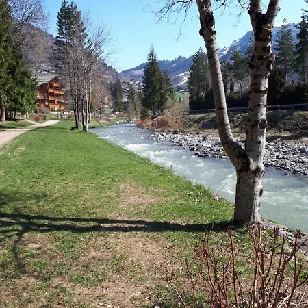 Lägenhet Belle Vue Sur Les Montagnes *
